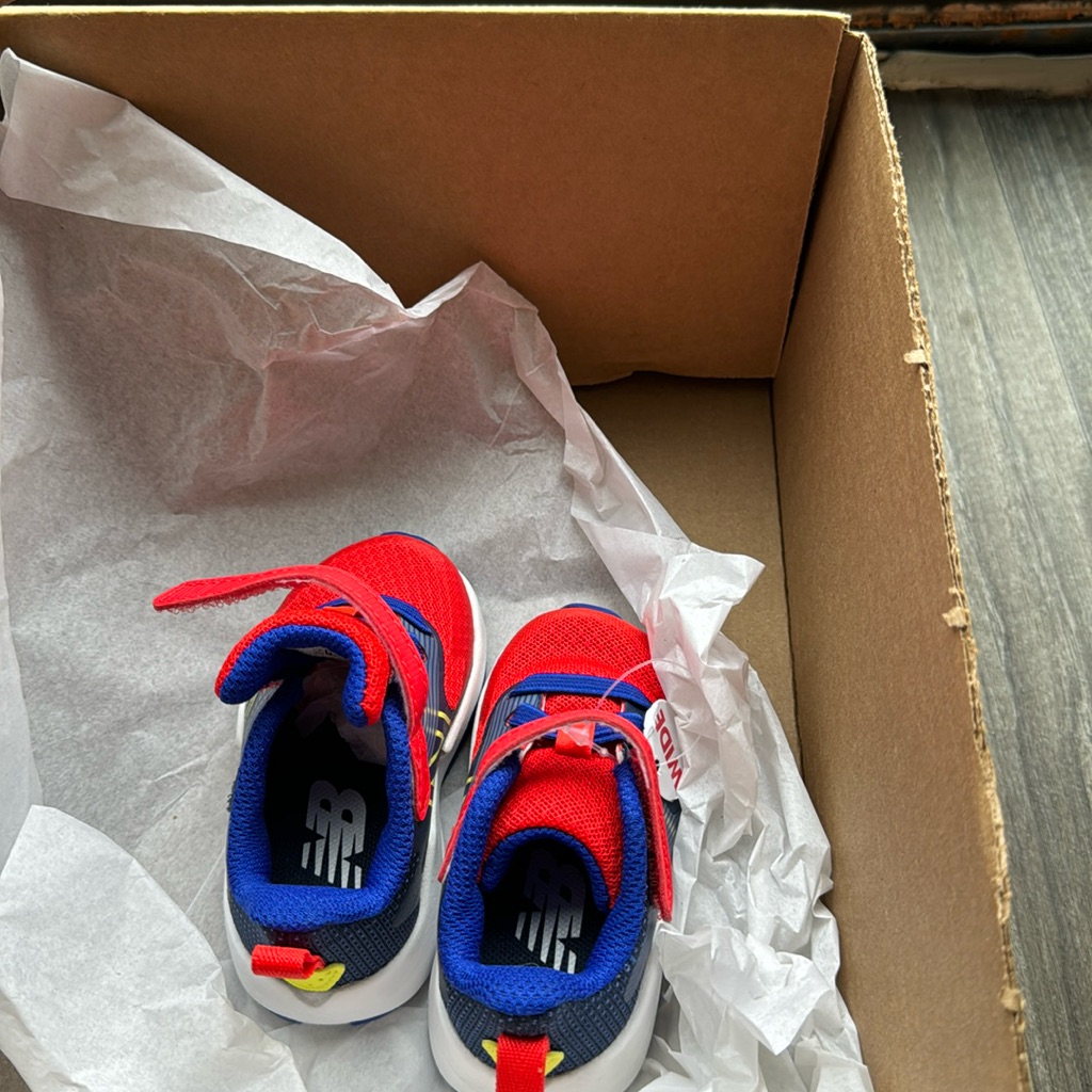 Adidas Brand Size 3
